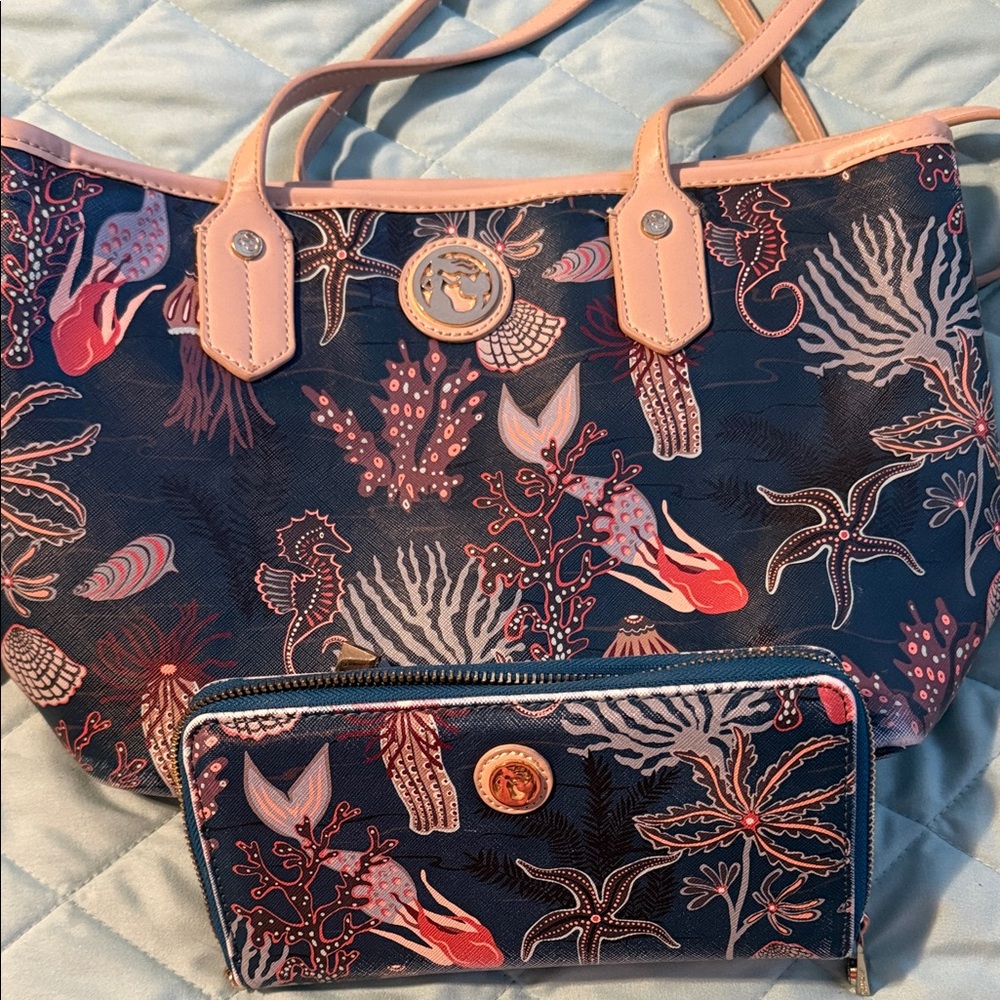 Navy Blue Patterned Tote and Wallet Set
